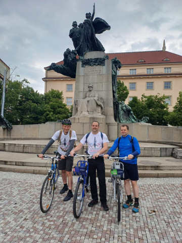 Cyklistický výlet na hradiště Závist
